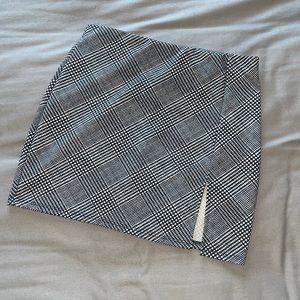 american threads skirt